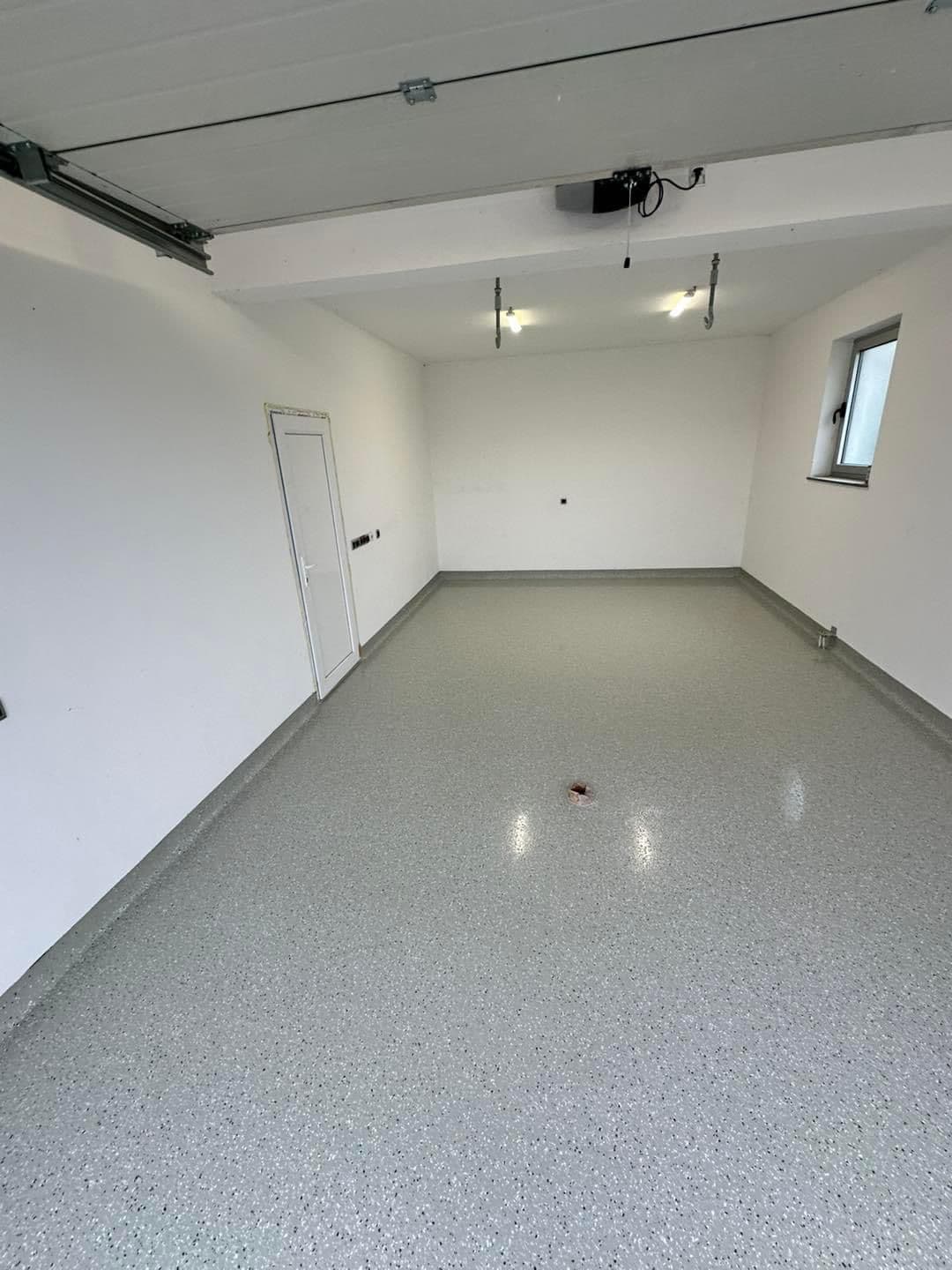 Industrijski epoxy — hala